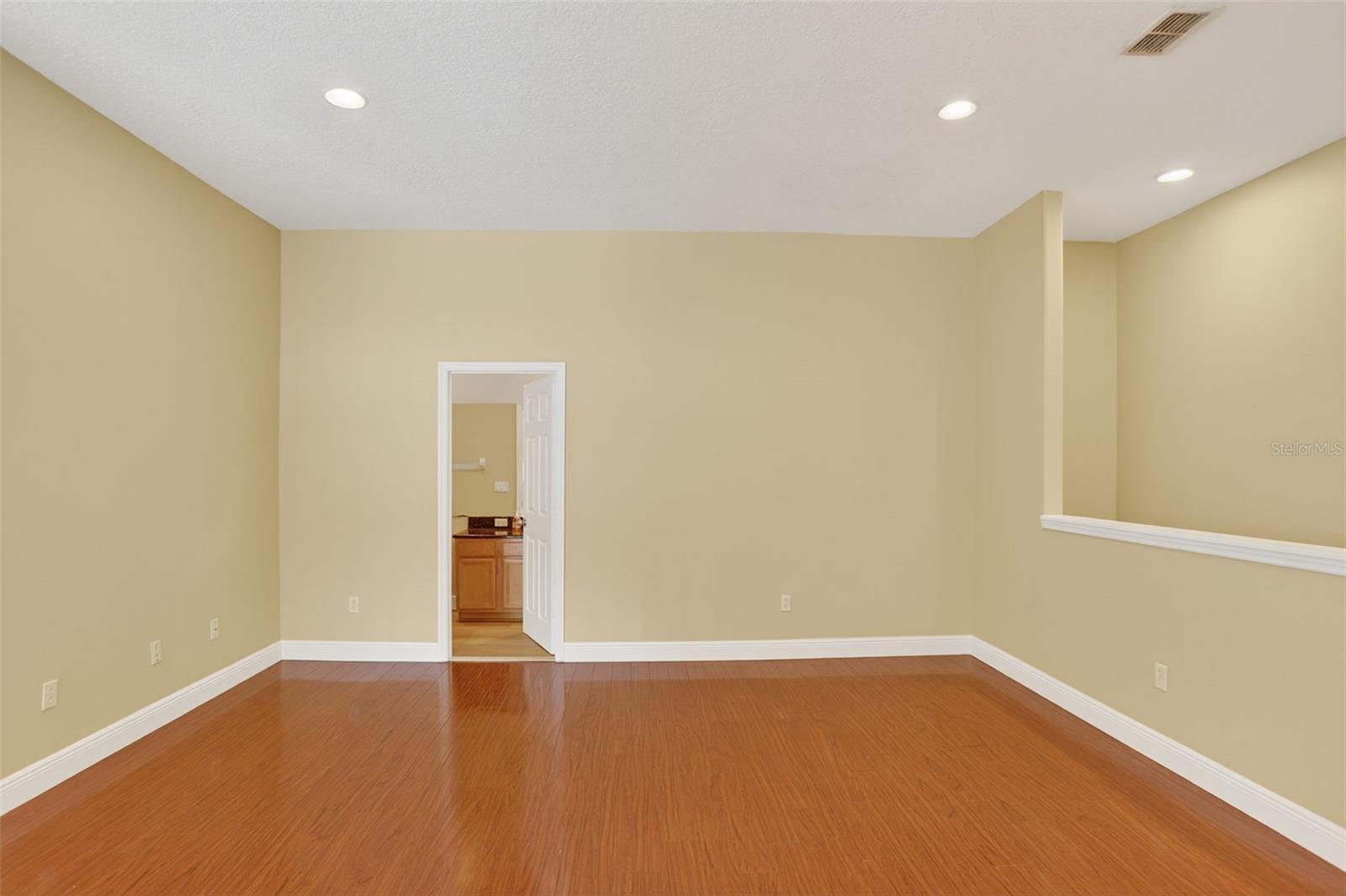Image 30 of 67 For 1830 Cedar Lake Drive