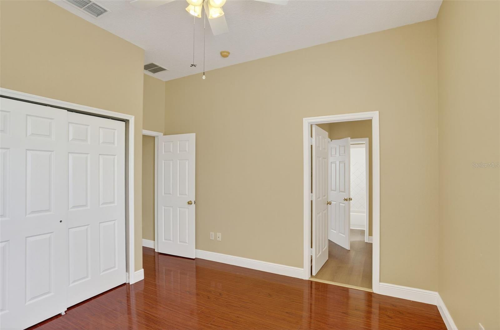 Image 37 of 67 For 1830 Cedar Lake Drive