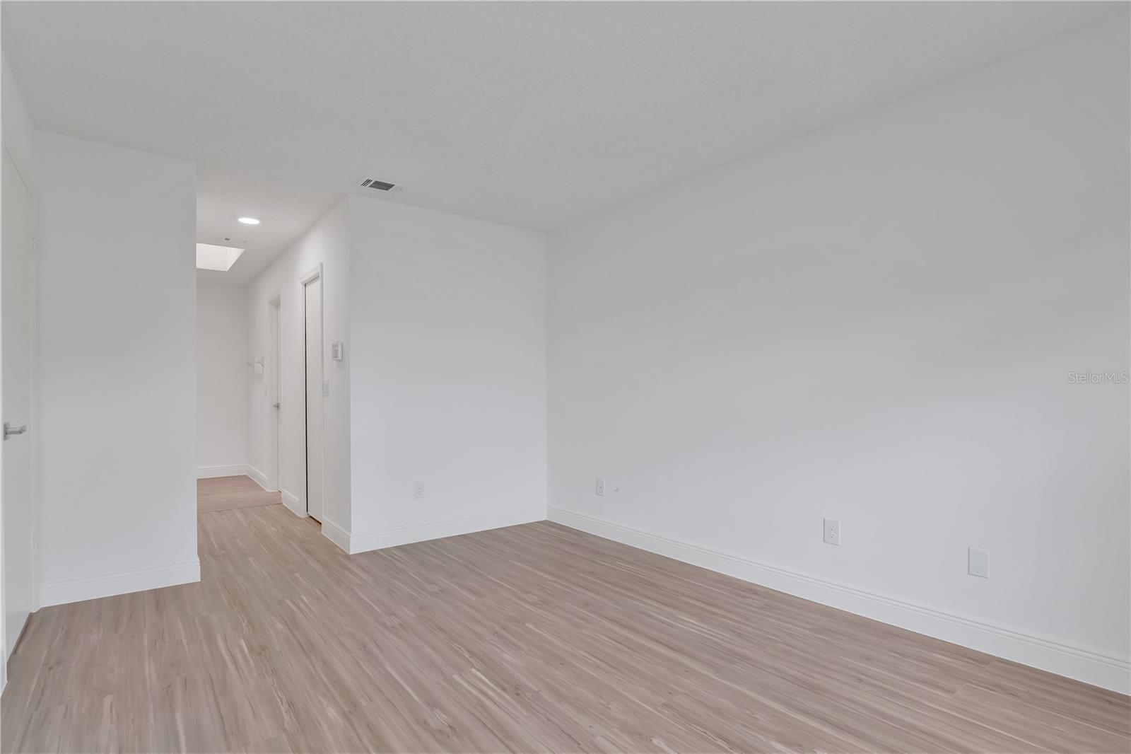 Image 16 of 29 For 2653 Whalebone Bay Drive