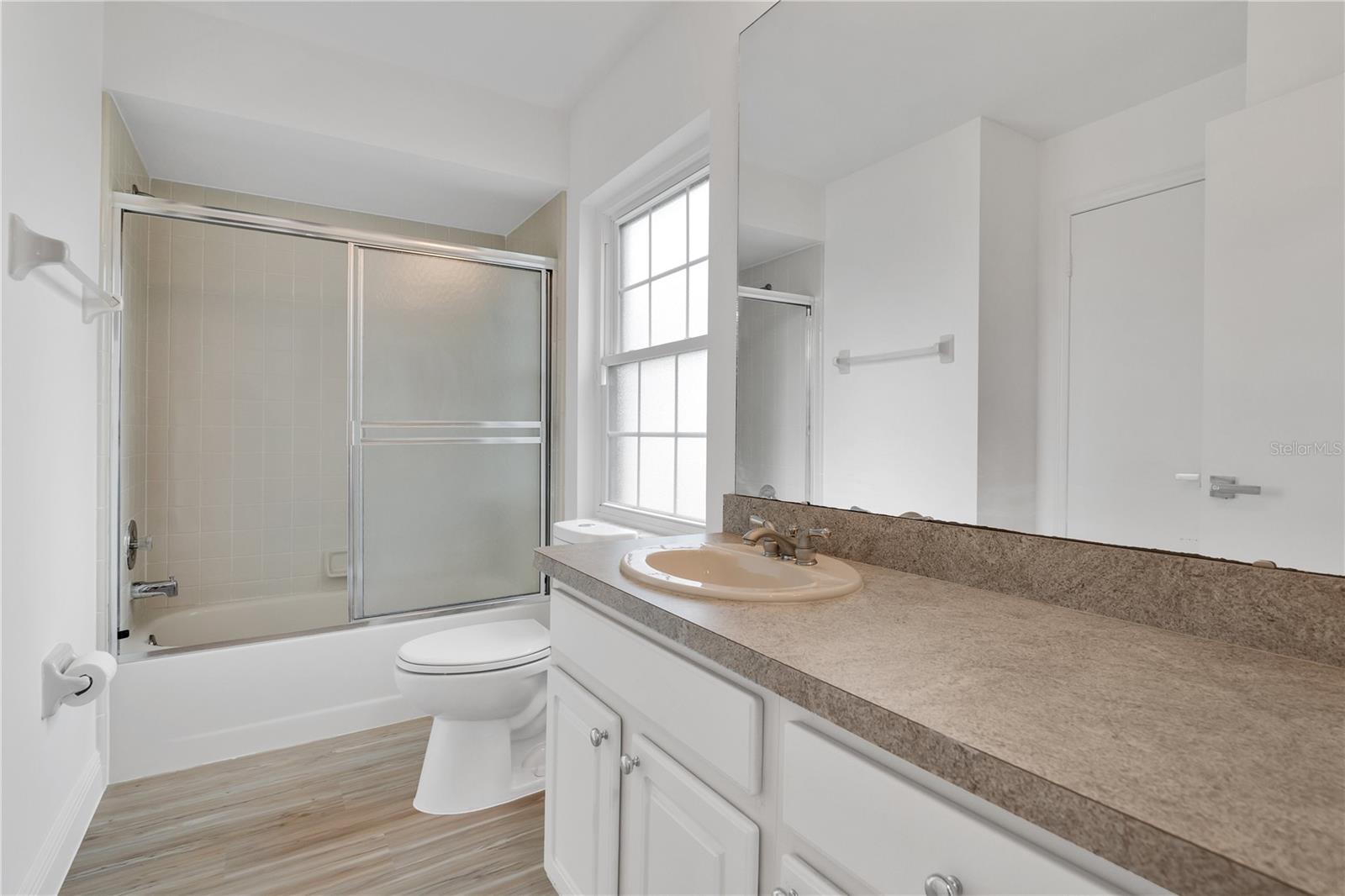 Image 18 of 29 For 2653 Whalebone Bay Drive