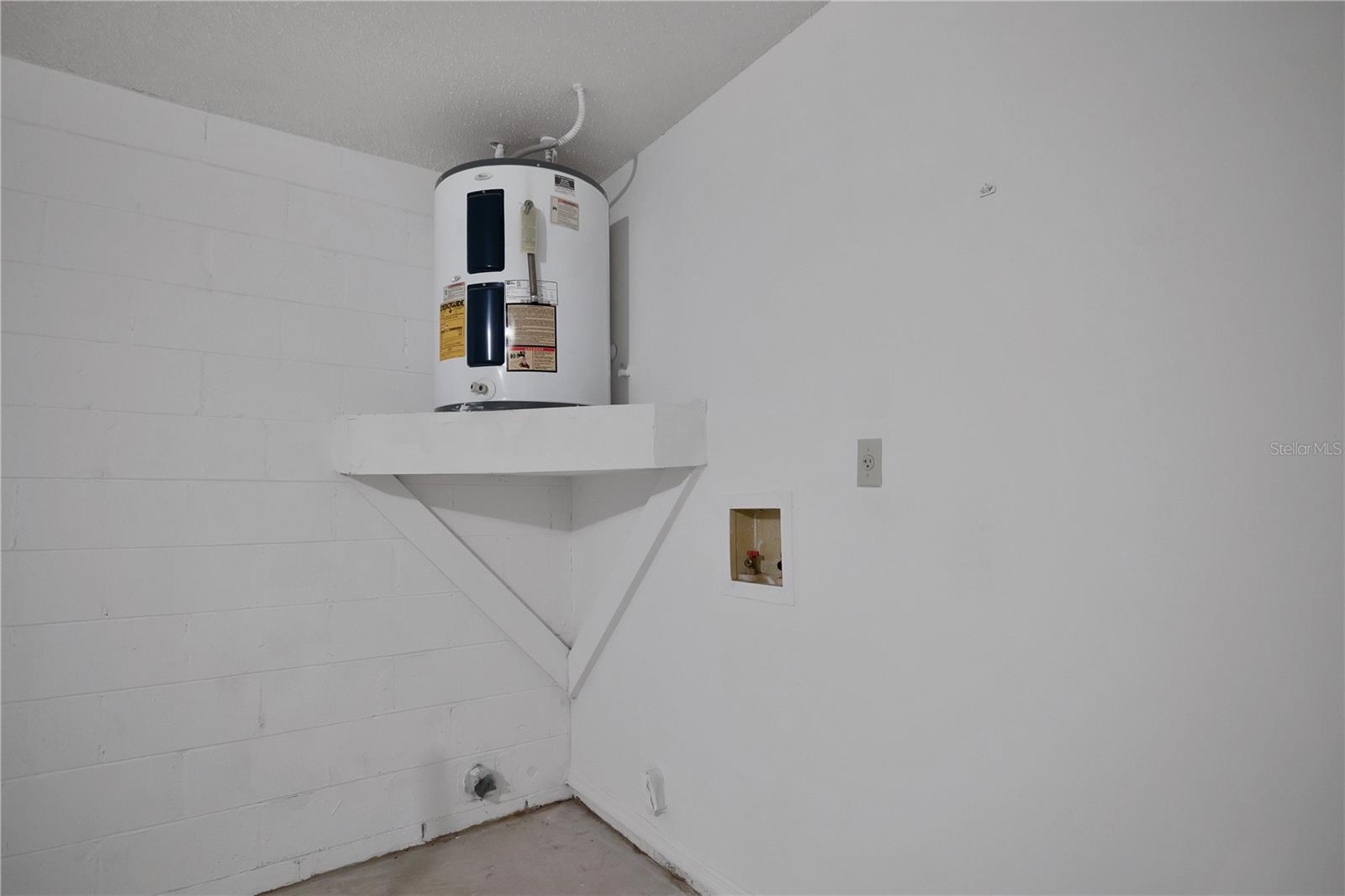 Image 20 of 29 For 2653 Whalebone Bay Drive