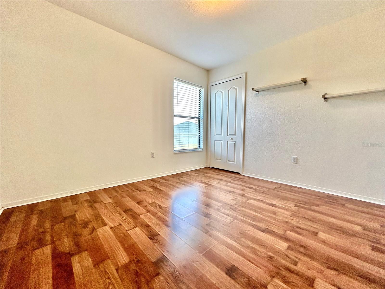Image 19 of 35 For 5753 Woodruff Way