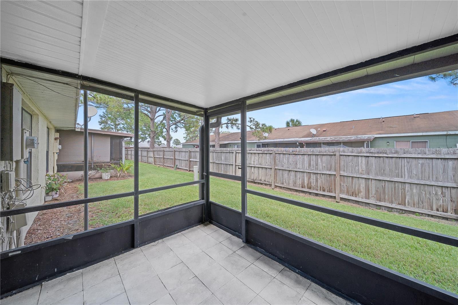 Image 22 of 25 For 86 Silver Park Circle