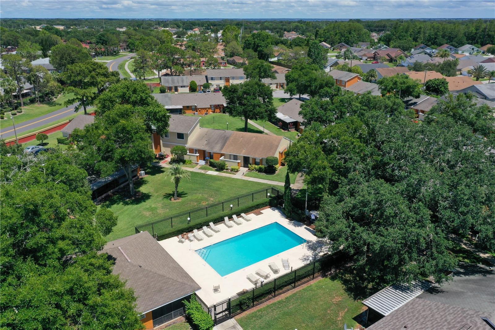 Image 24 of 25 For 86 Silver Park Circle
