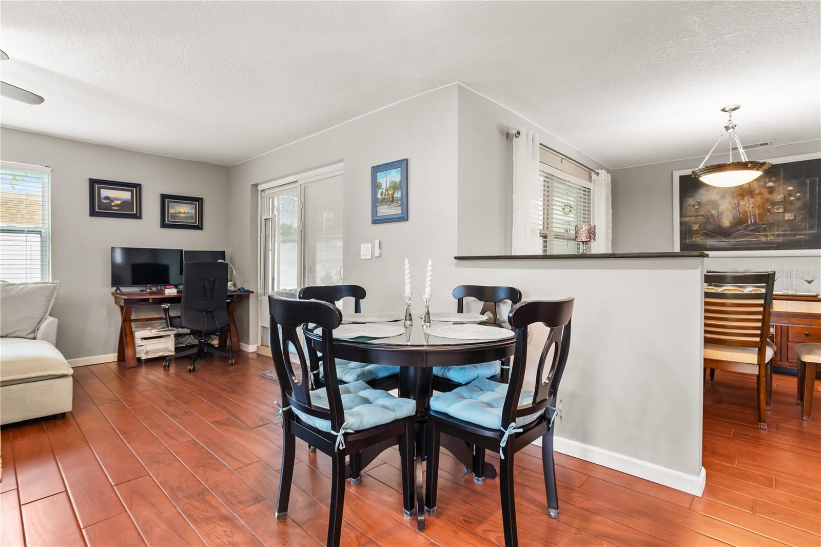 Image 14 of 37 For 7837 Edinburgh Drive