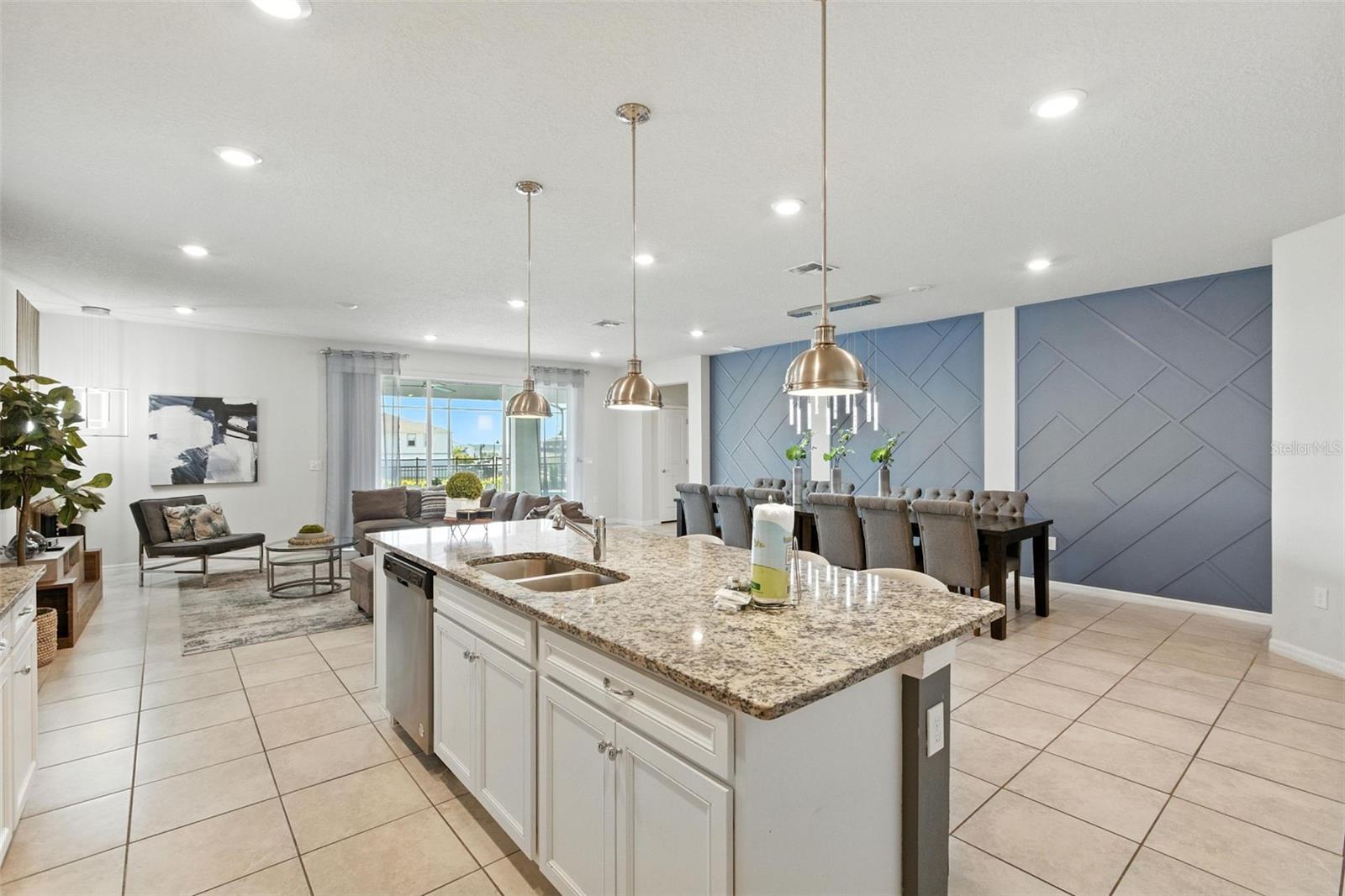 Image 13 of 79 For 3707 Lana Avenue
