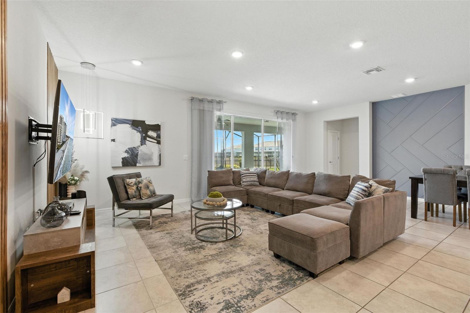 Image 16 of 79 For 3707 Lana Avenue