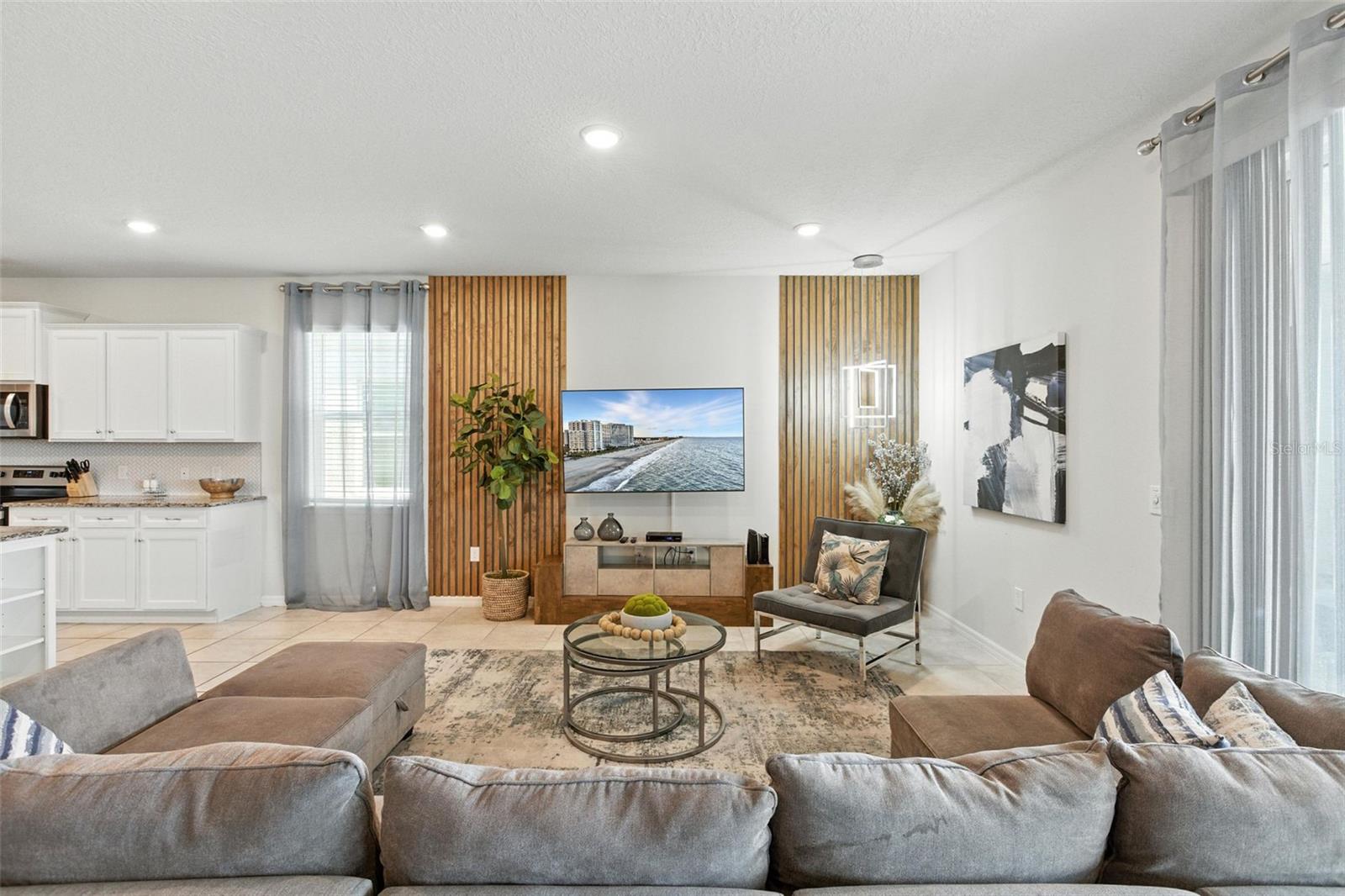 Image 18 of 79 For 3707 Lana Avenue