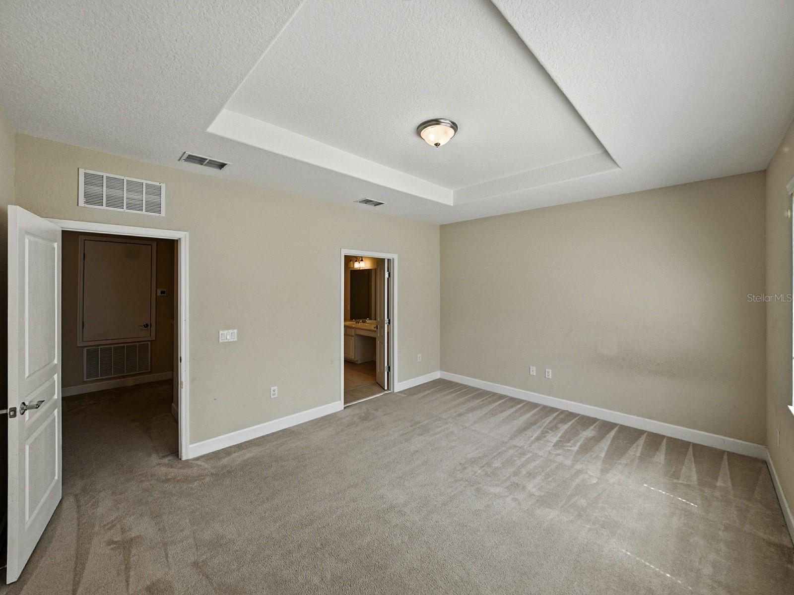 Image 21 of 31 For 8344 Riverdale Lane 8344
