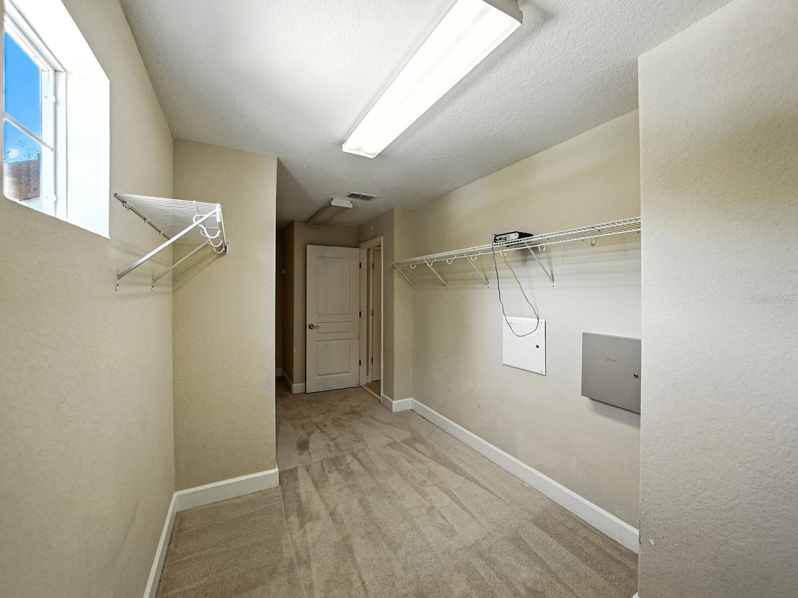 Image 24 of 31 For 8344 Riverdale Lane 8344