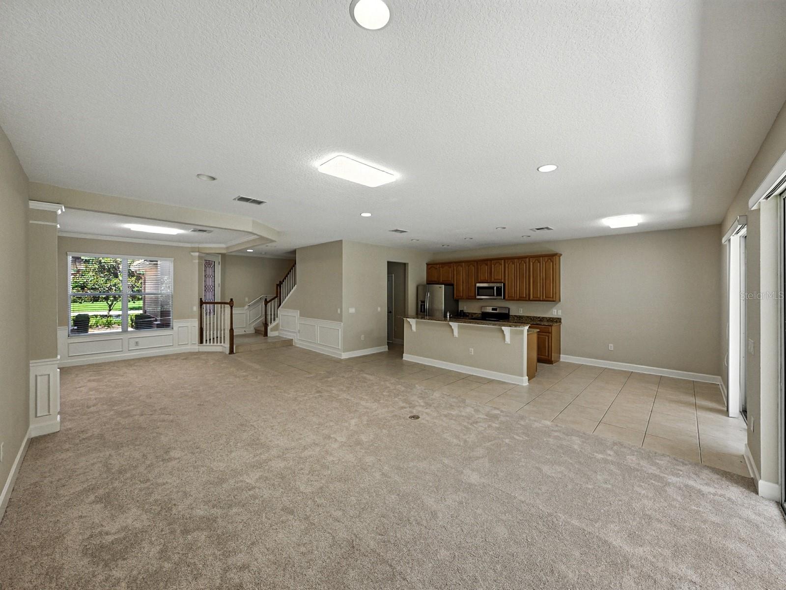 Image 7 of 31 For 8344 Riverdale Lane 8344