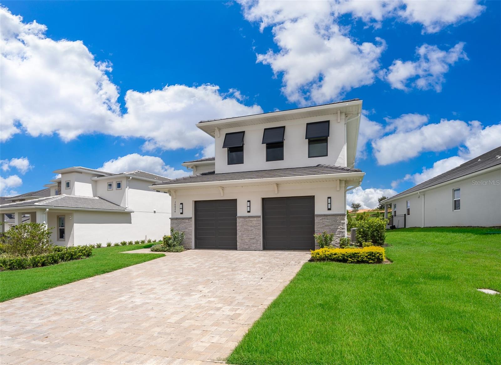 Image 3 of 46 For 16046 Volterra Point