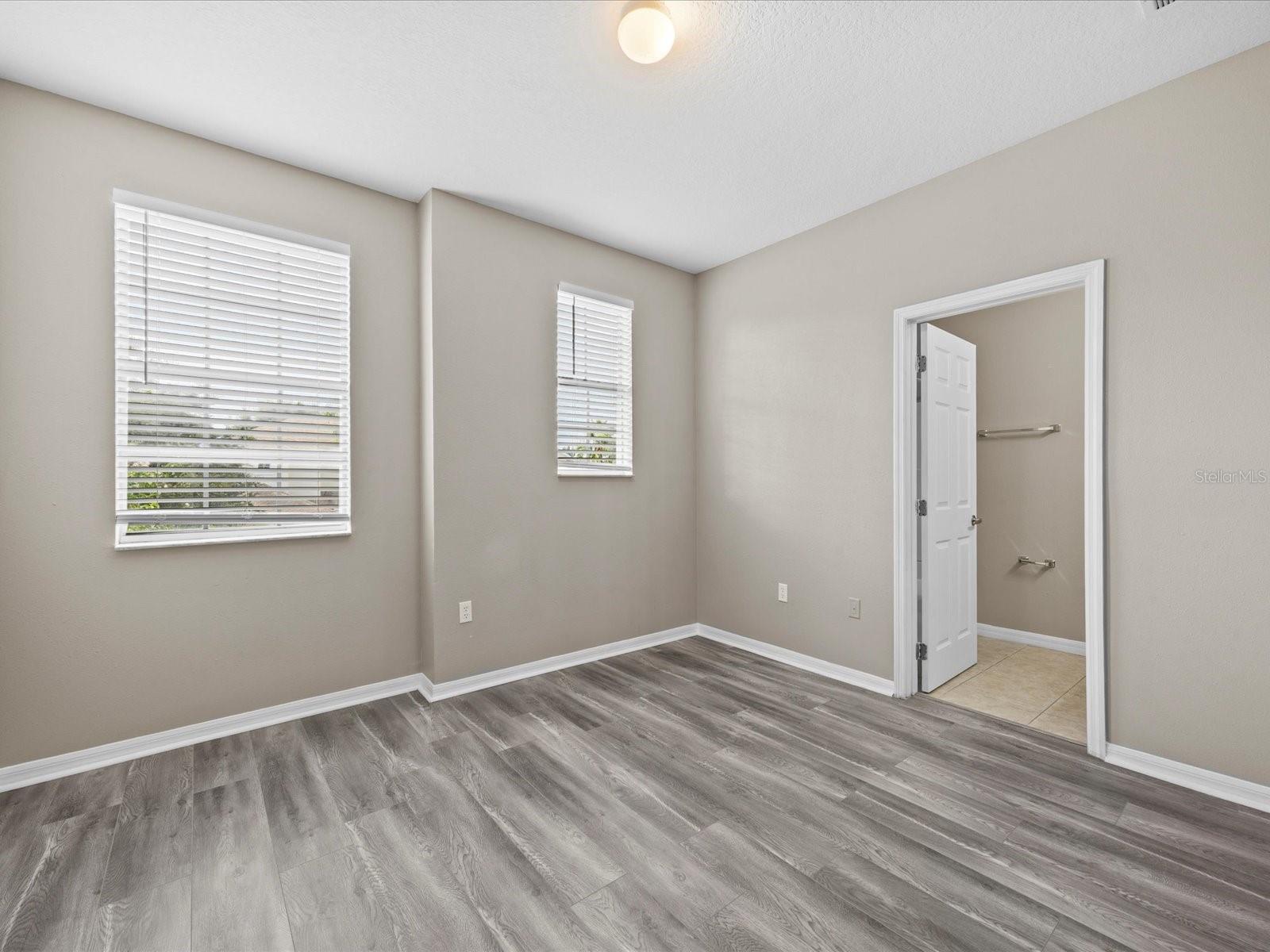 Image 19 of 28 For 17509 Blessing Drive
