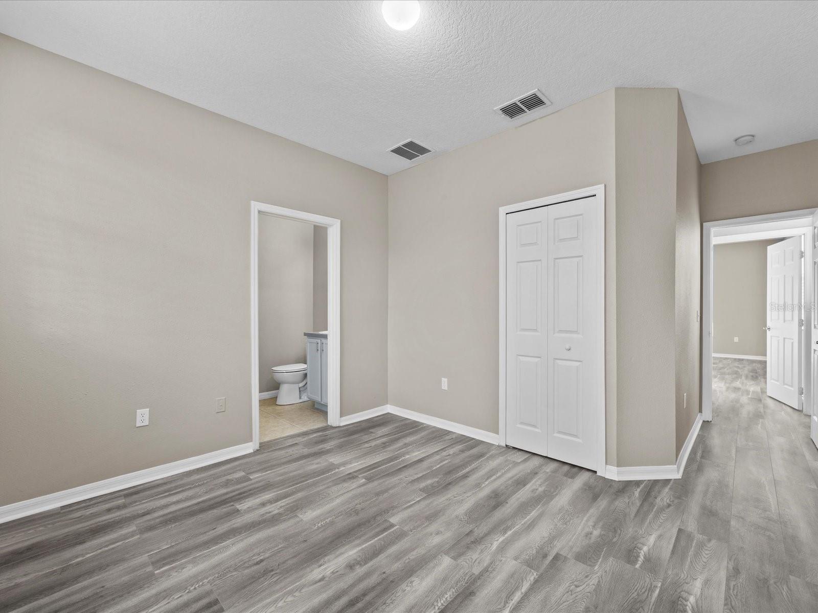 Image 20 of 28 For 17509 Blessing Drive