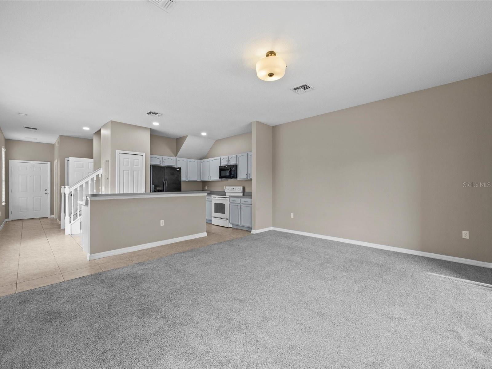 Image 5 of 28 For 17509 Blessing Drive