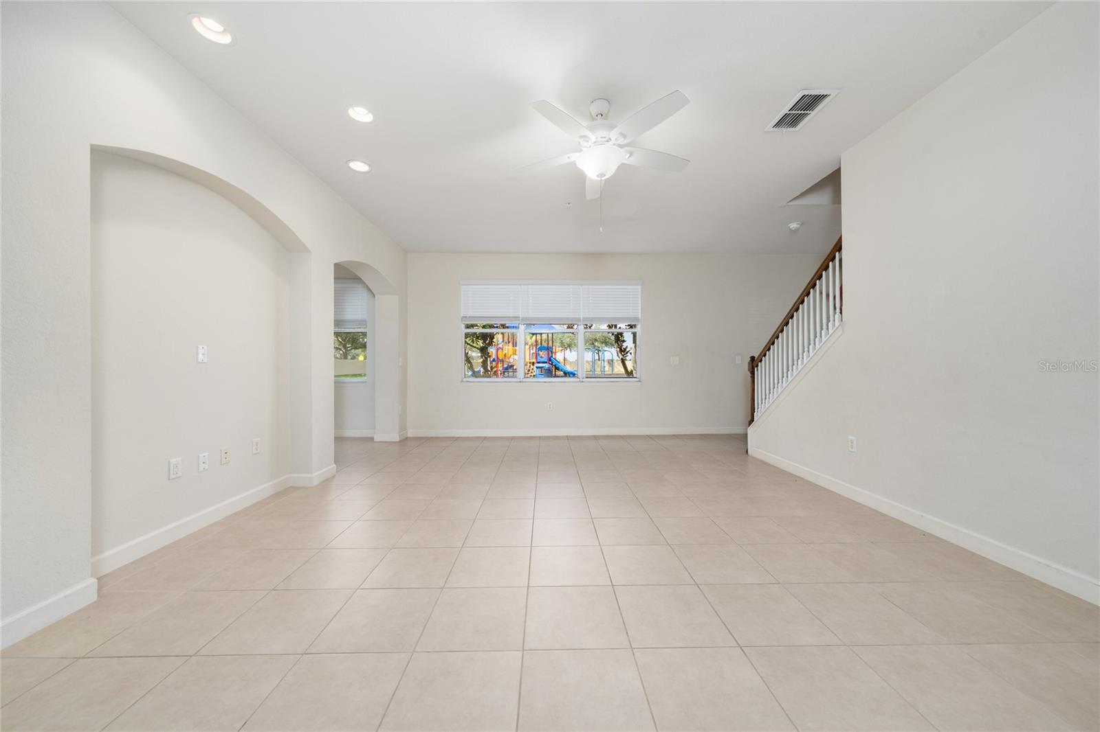 Image 12 of 36 For 2970 Ashland Lane S