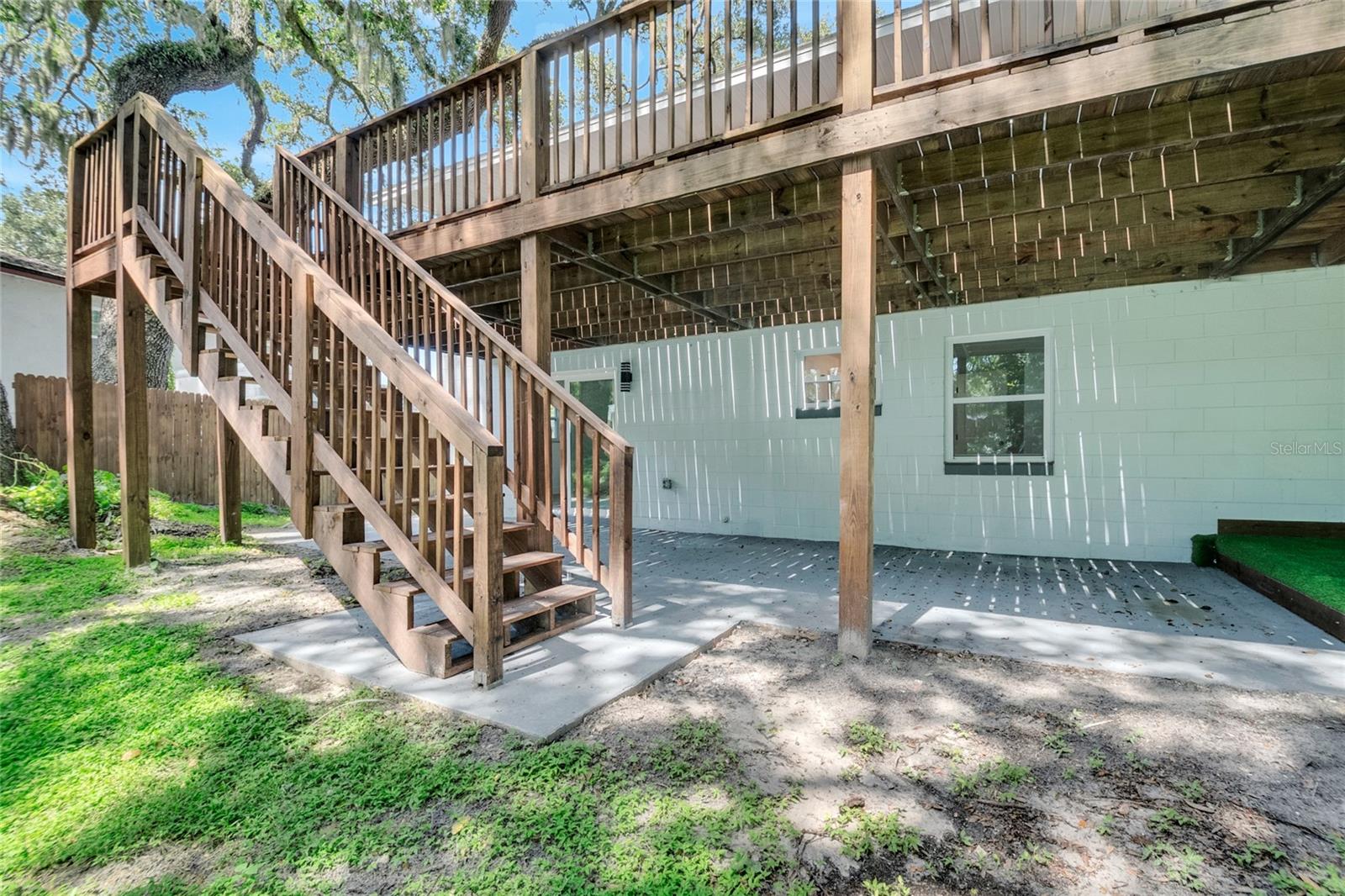 Image 21 of 69 For 719 Little Wekiva Circle