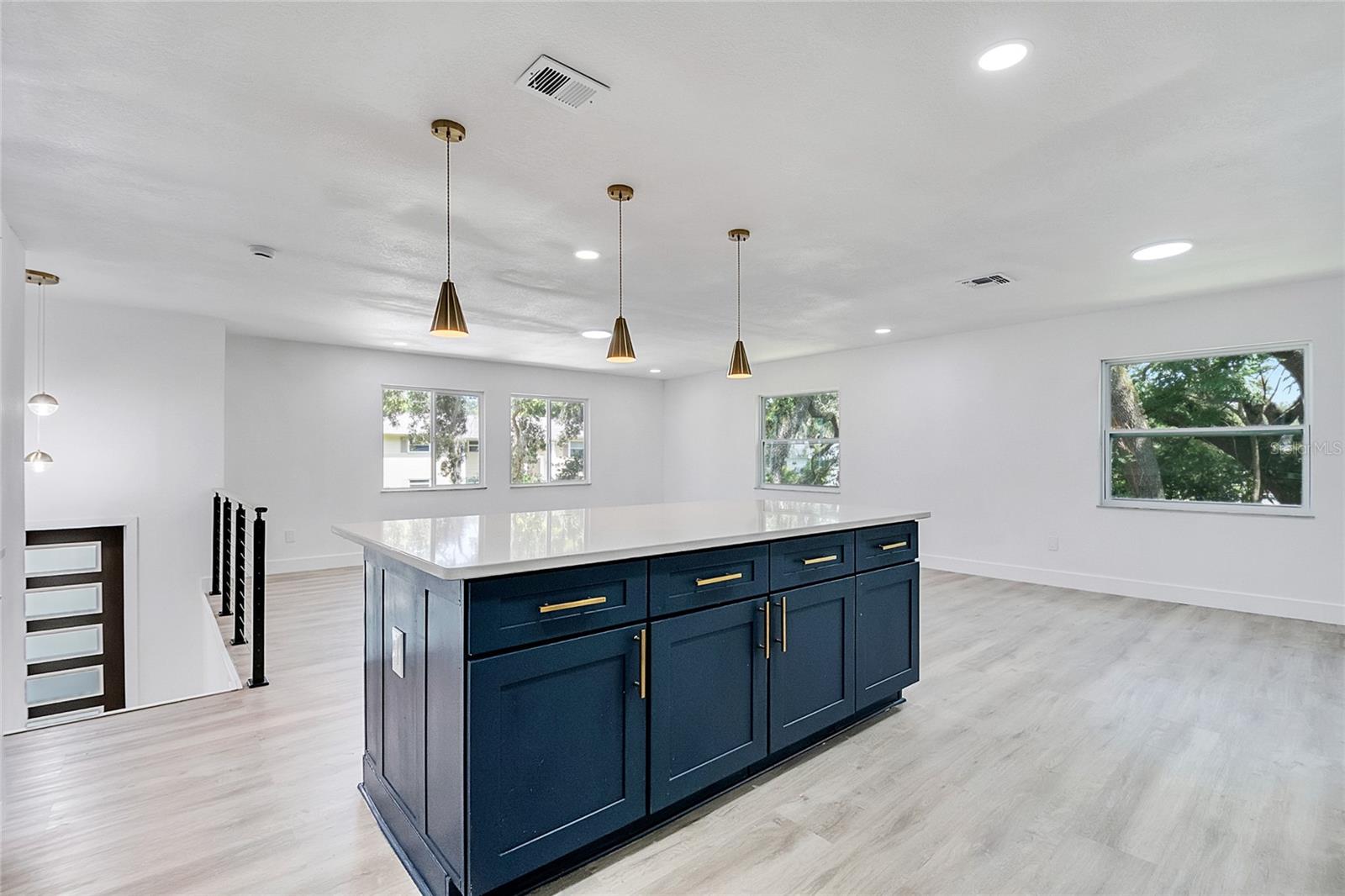 Image 32 of 69 For 719 Little Wekiva Circle
