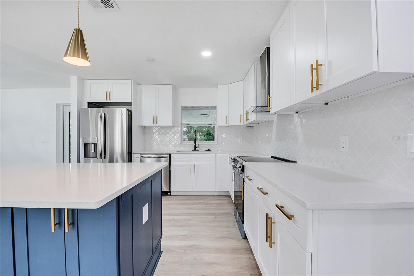 Image 33 of 69 For 719 Little Wekiva Circle