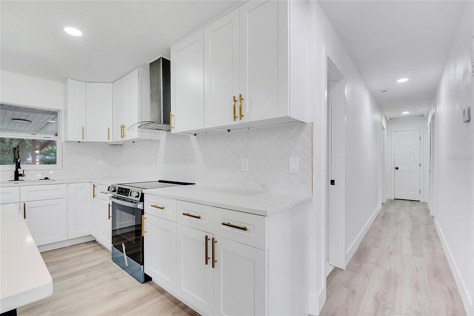 Image 36 of 69 For 719 Little Wekiva Circle