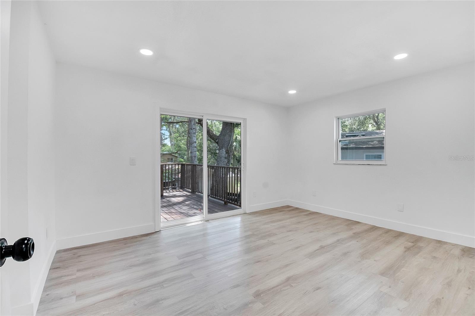 Image 44 of 69 For 719 Little Wekiva Circle