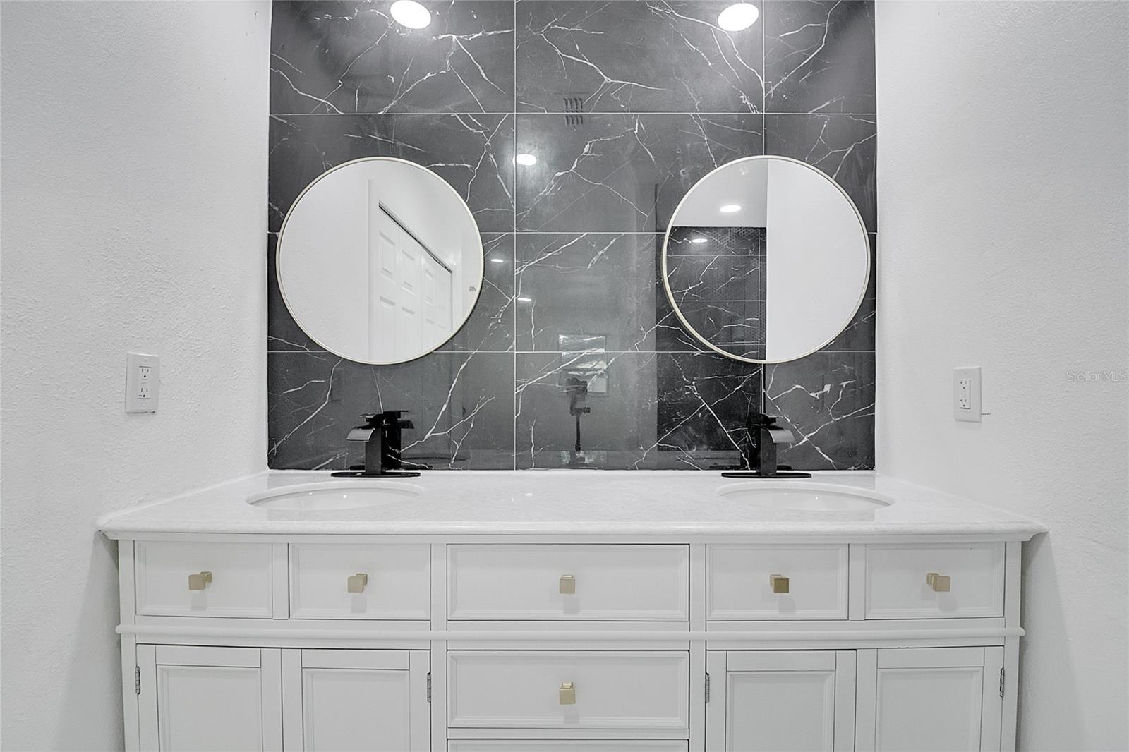 Image 47 of 69 For 719 Little Wekiva Circle