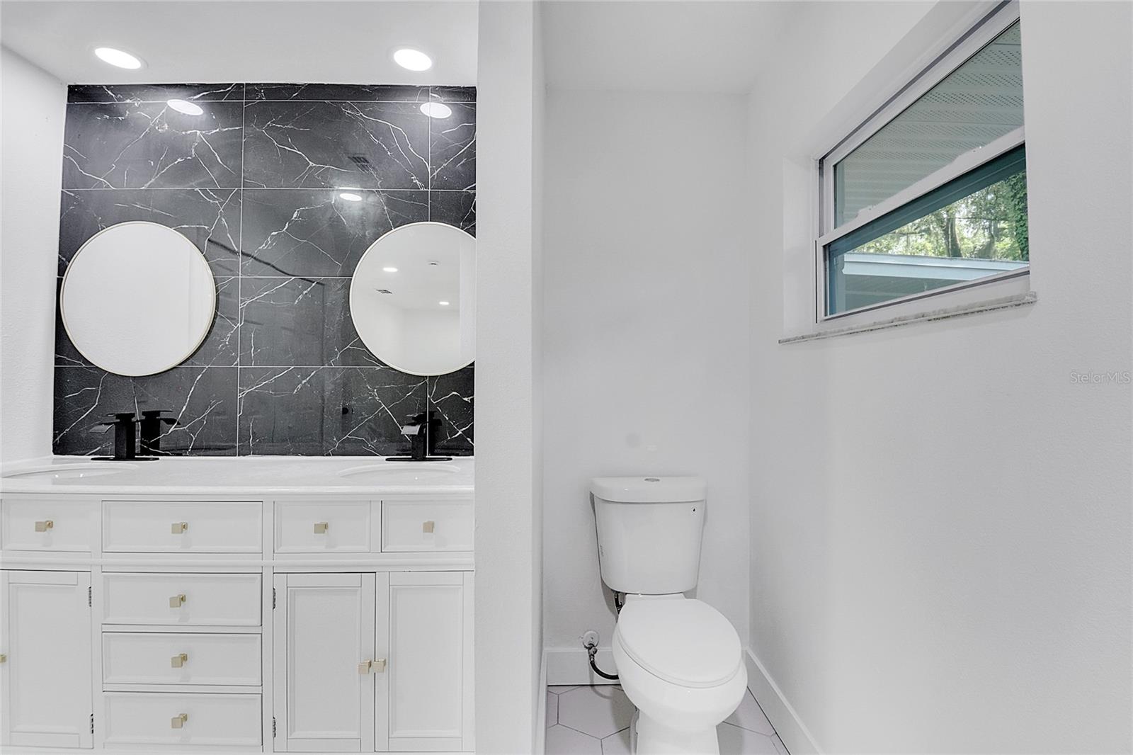 Image 49 of 69 For 719 Little Wekiva Circle