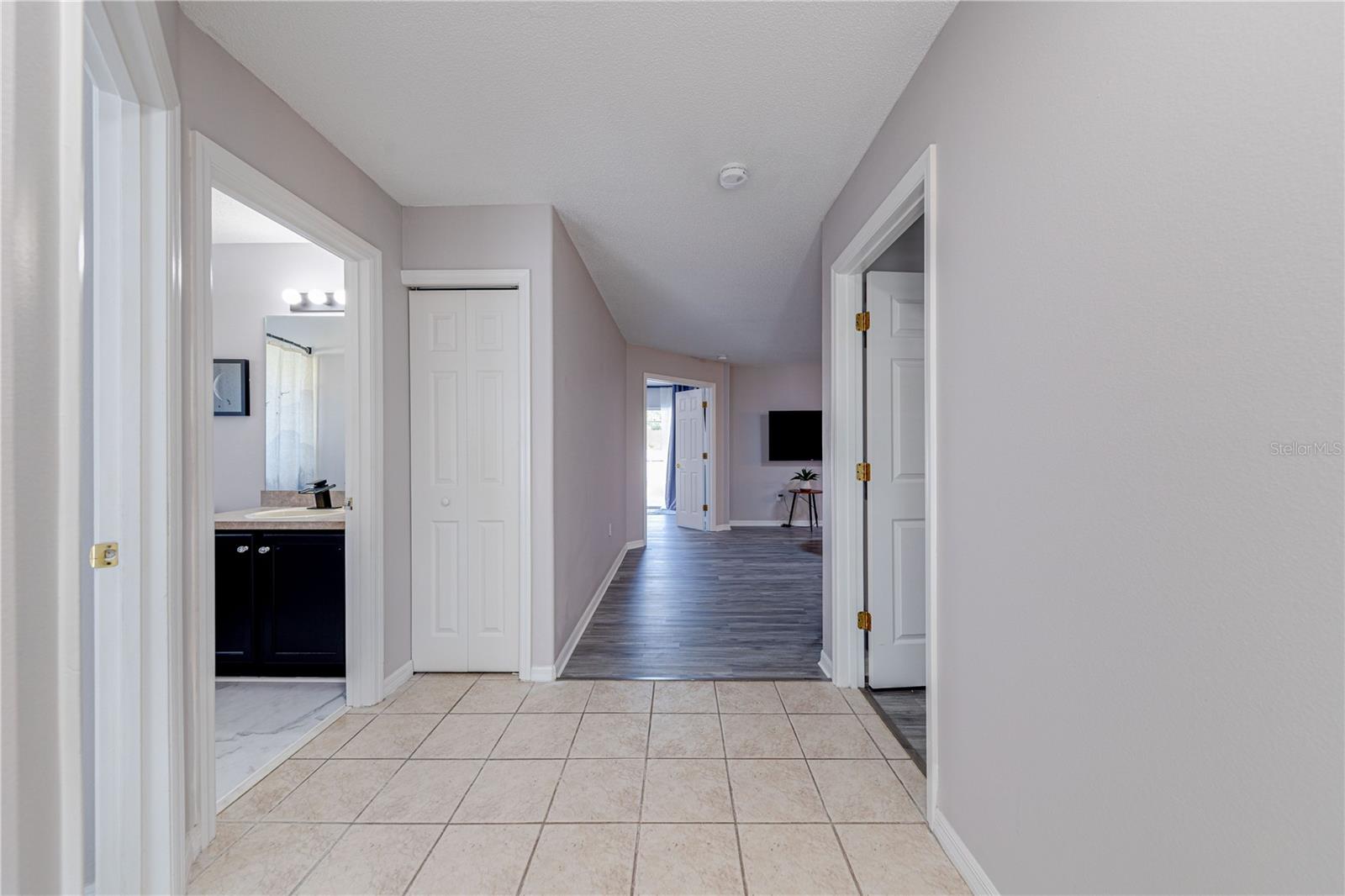 Image 13 of 61 For 680 Thousand Oaks Boulevard