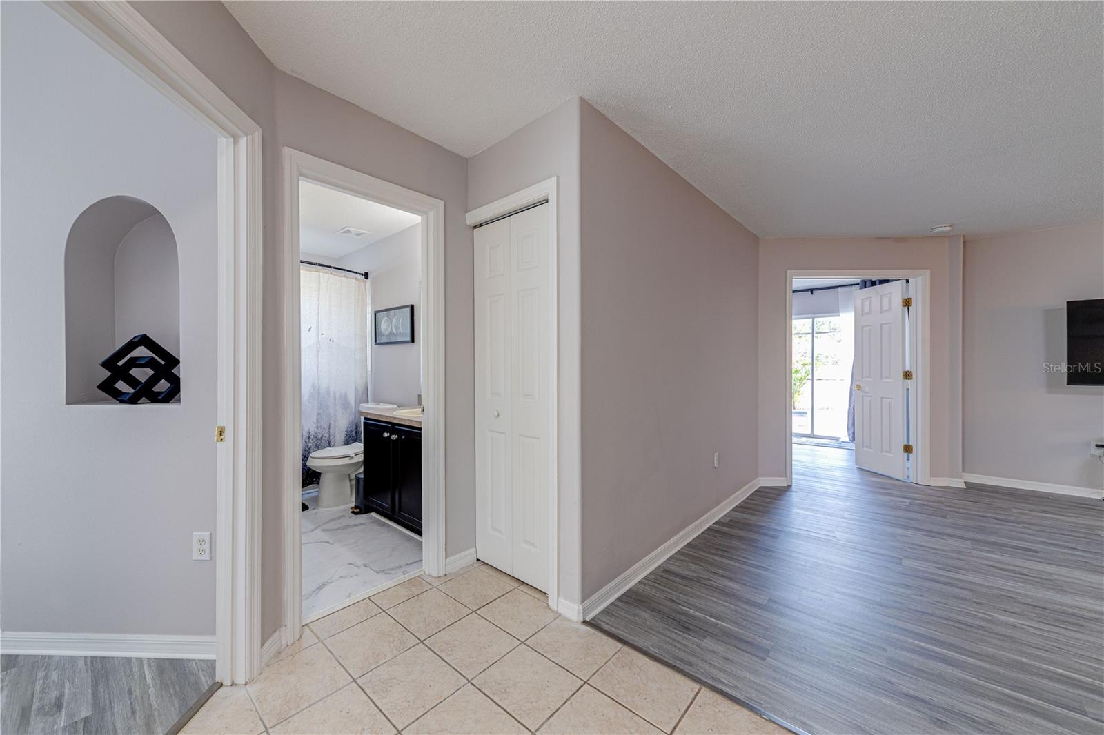 Image 14 of 61 For 680 Thousand Oaks Boulevard