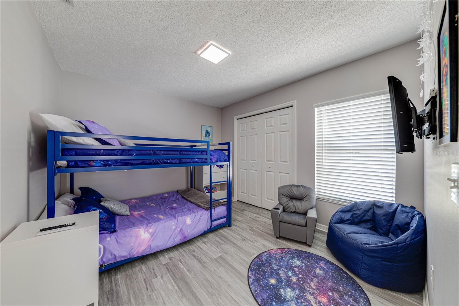 Image 20 of 61 For 680 Thousand Oaks Boulevard