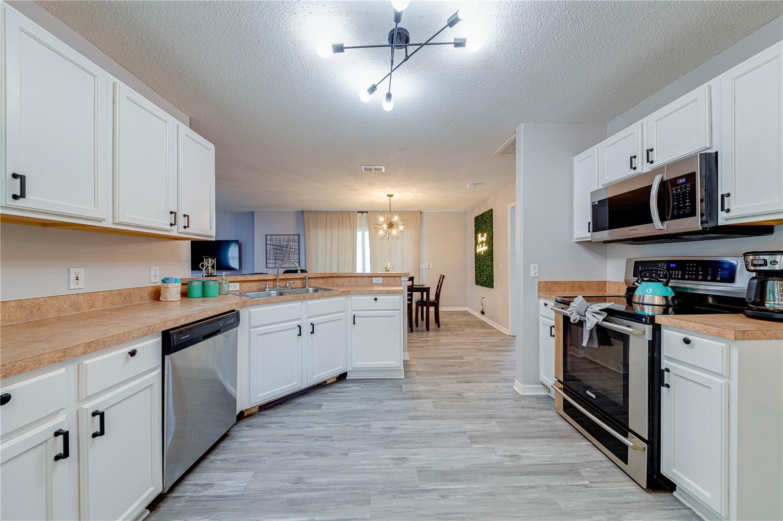 Image 33 of 61 For 680 Thousand Oaks Boulevard