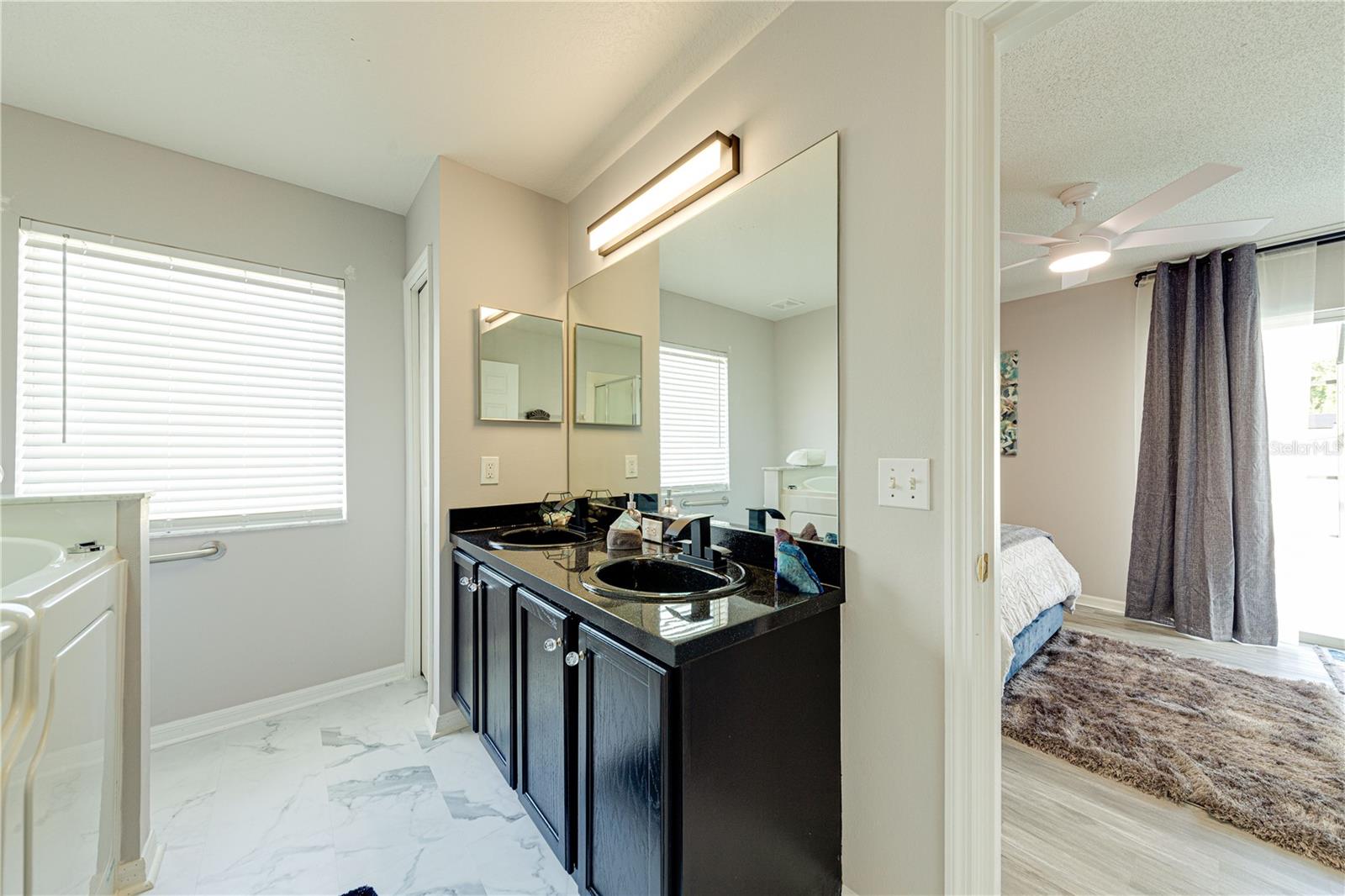 Image 41 of 61 For 680 Thousand Oaks Boulevard