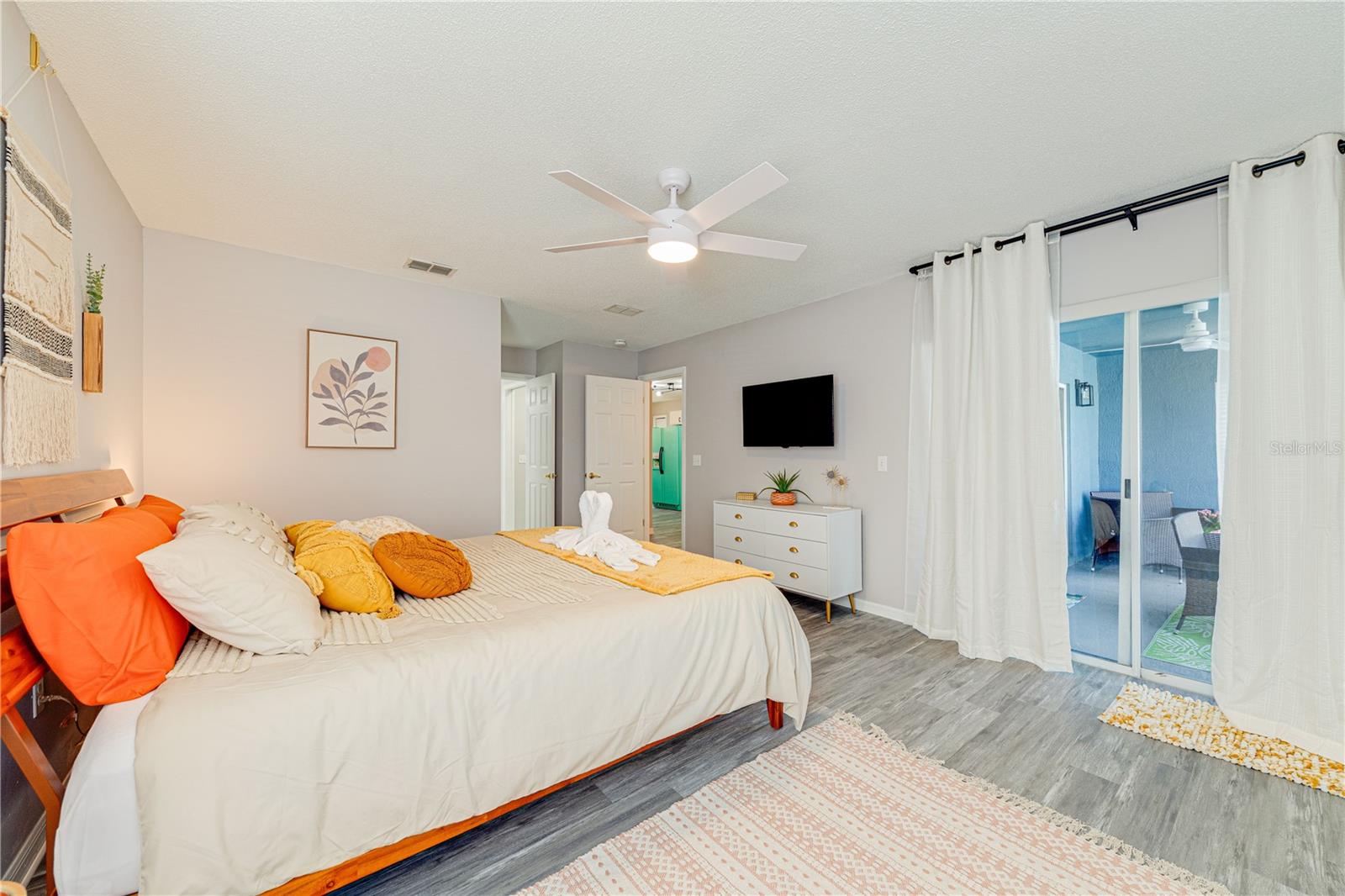 Image 45 of 61 For 680 Thousand Oaks Boulevard