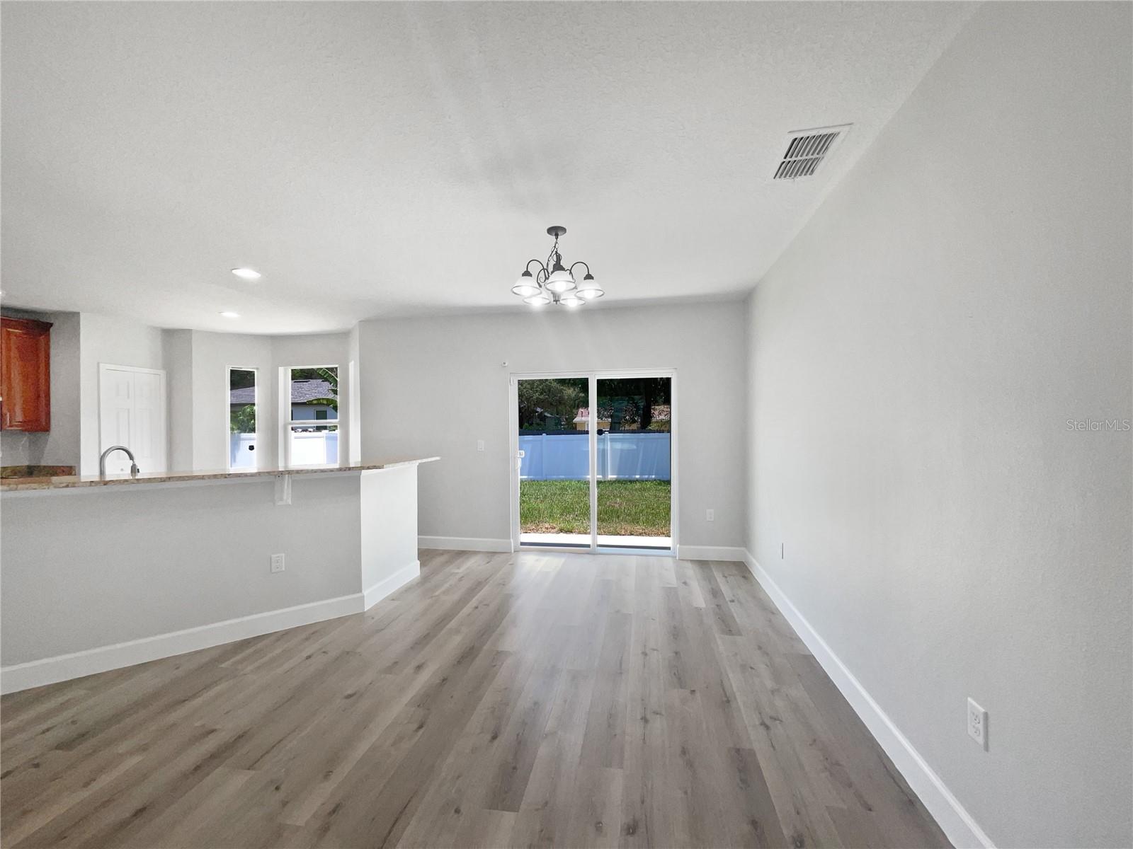 Image 10 of 23 For 3789 Summer Haven Lane