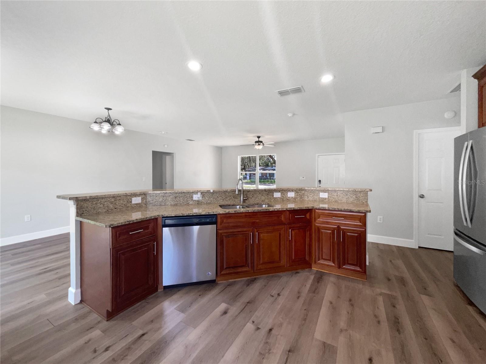 Image 16 of 23 For 3789 Summer Haven Lane