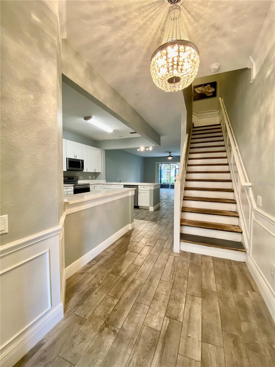 Image 2 of 19 For 6396 Daysbrook Drive 102