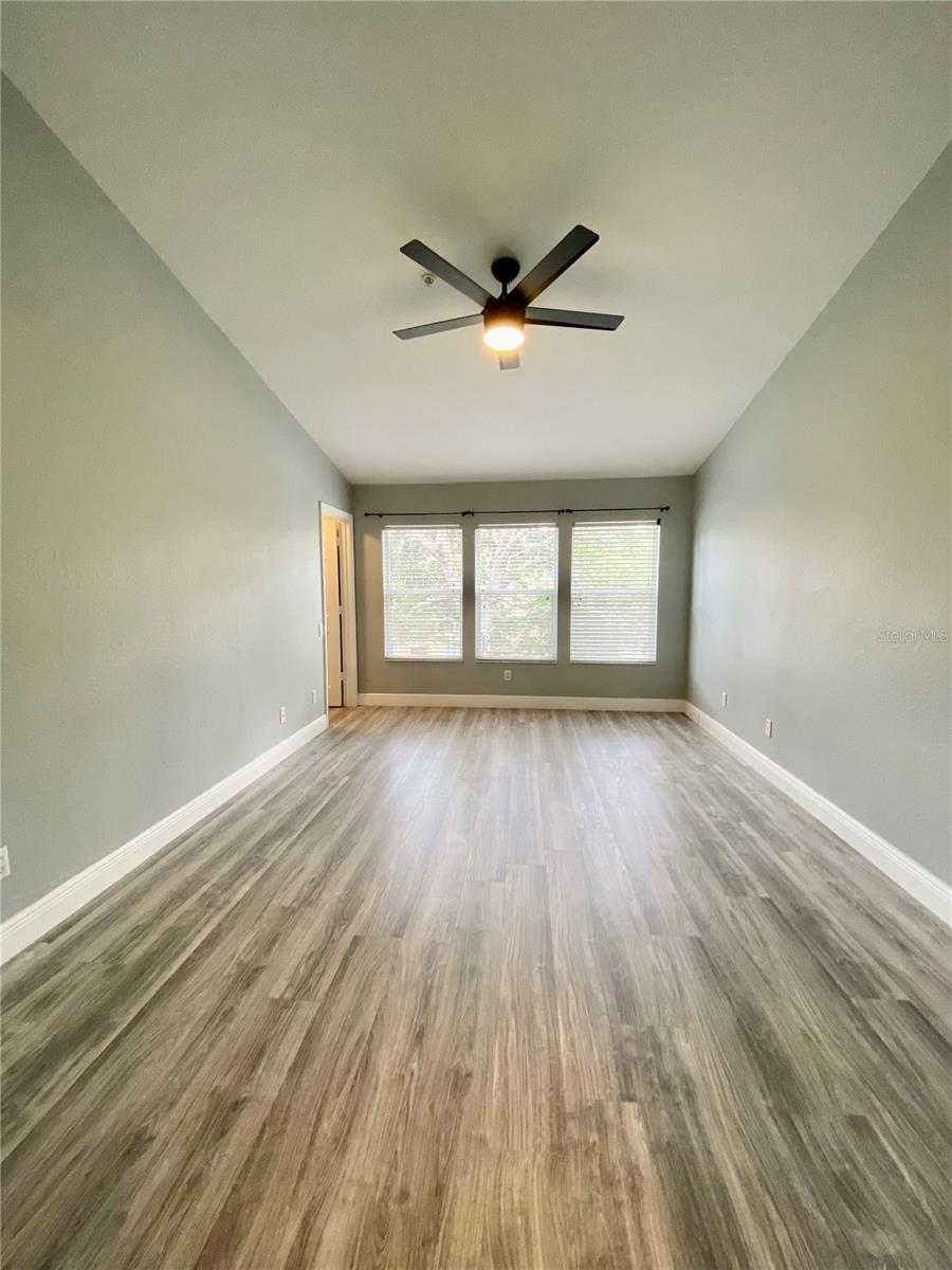 Image 9 of 19 For 6396 Daysbrook Drive 102
