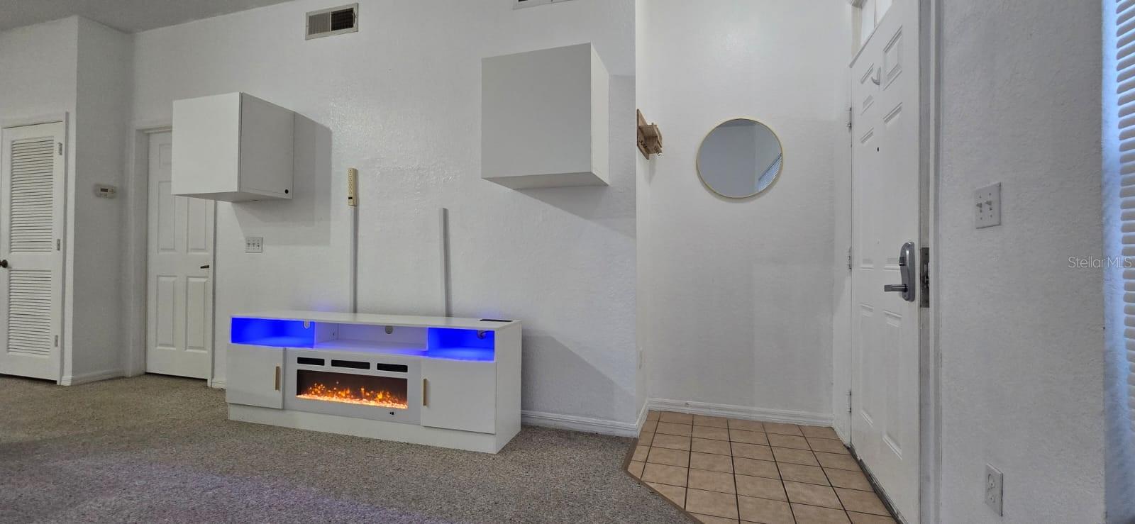 Listing photo id 7 for 4552 Jona Free Lane 103