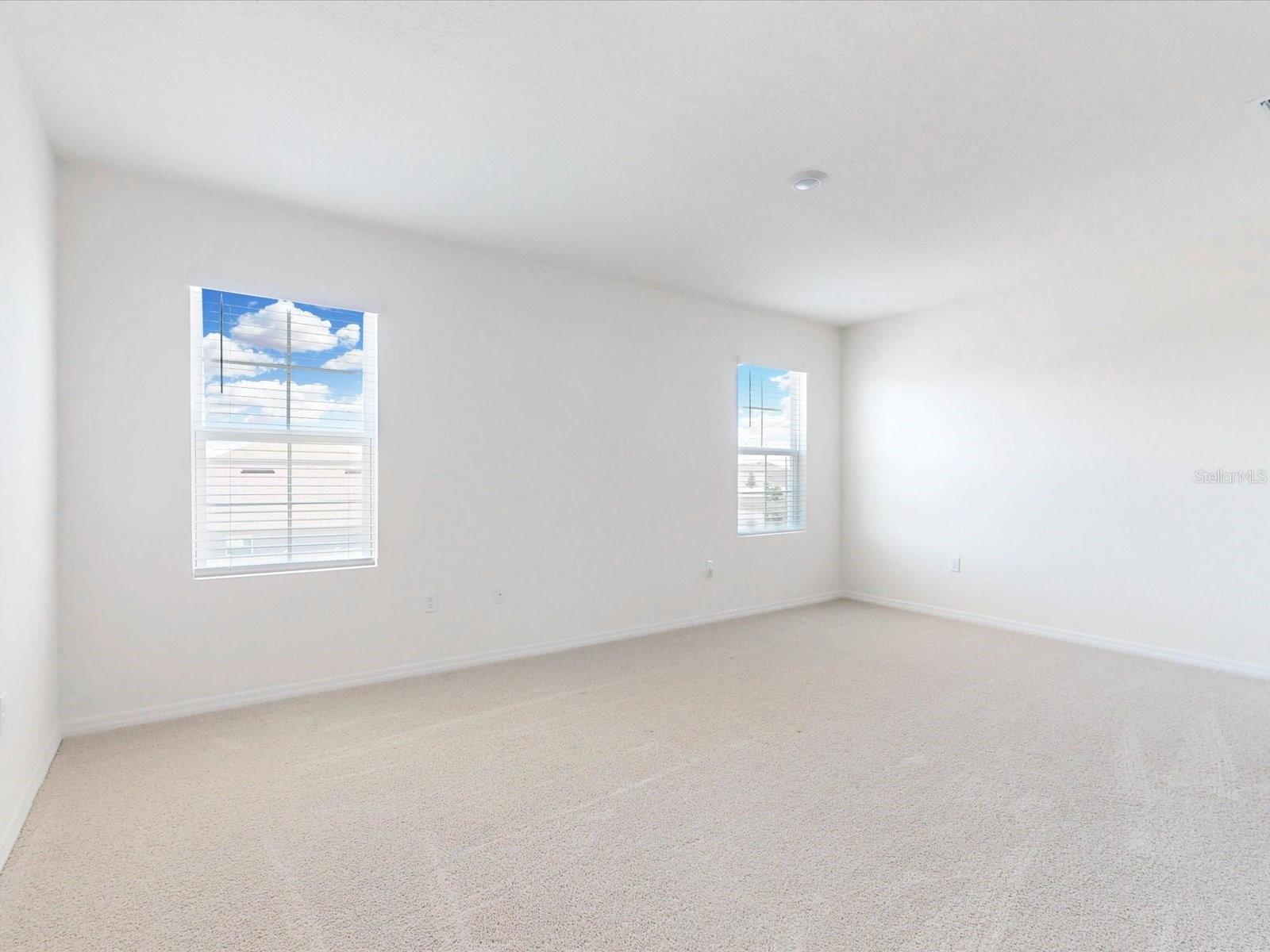 Image 20 of 43 For 931 Waterfall Boulevard