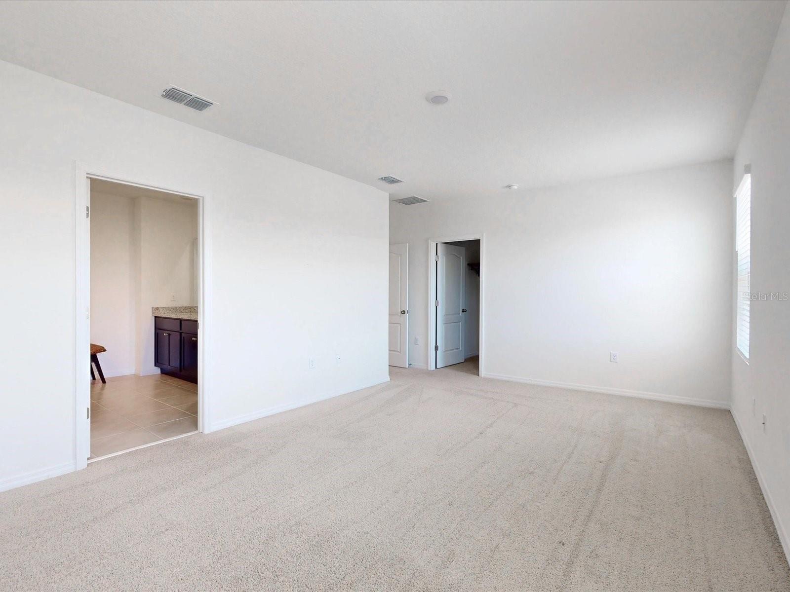 Image 23 of 43 For 931 Waterfall Boulevard