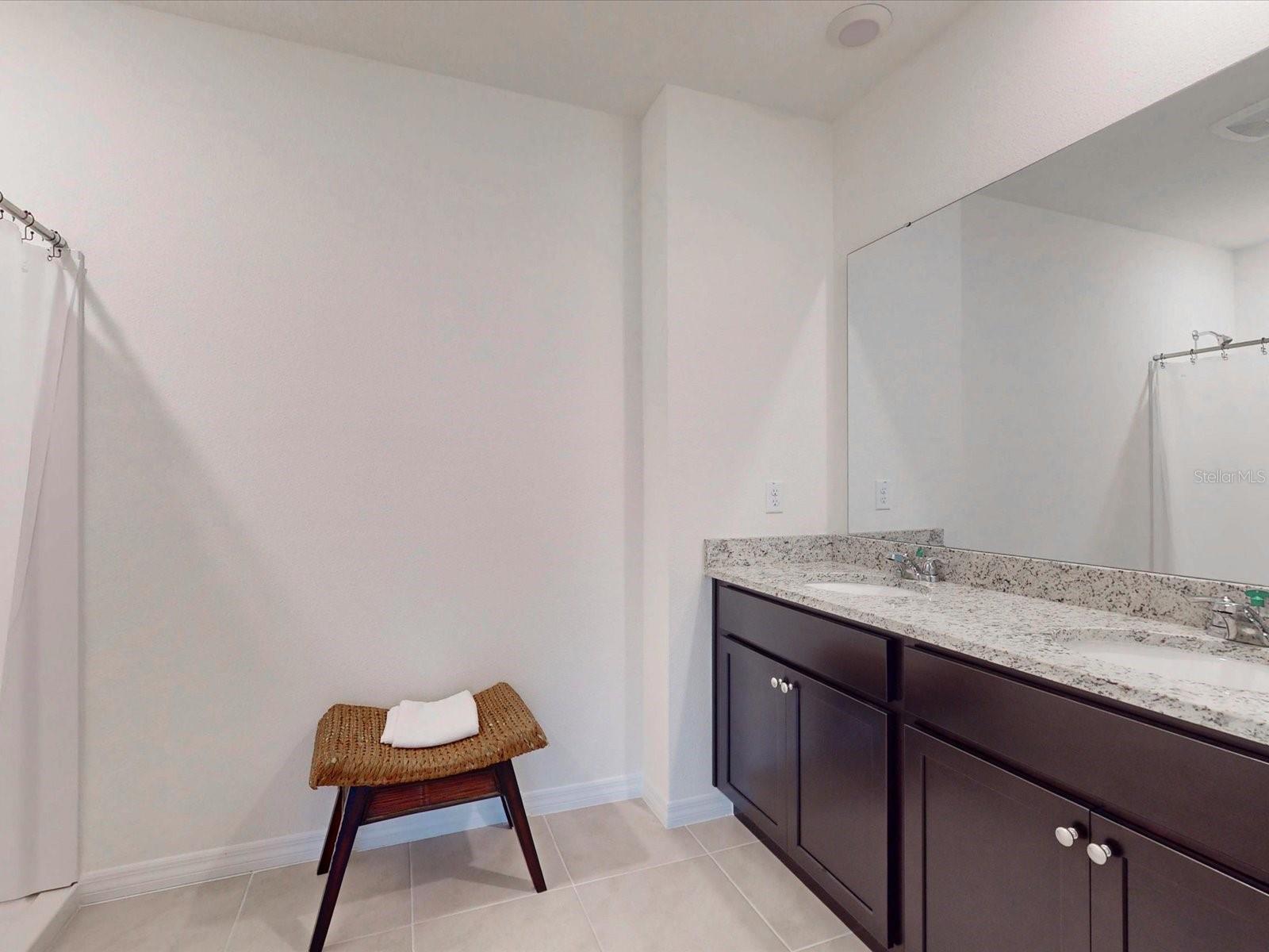 Image 25 of 43 For 931 Waterfall Boulevard