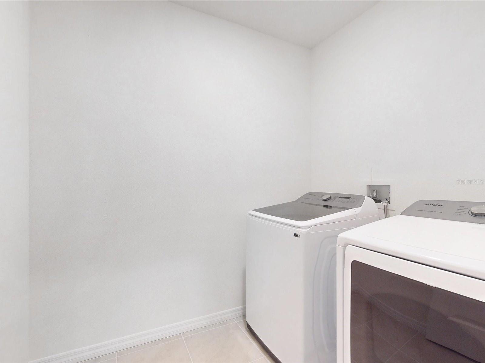 Image 27 of 43 For 931 Waterfall Boulevard