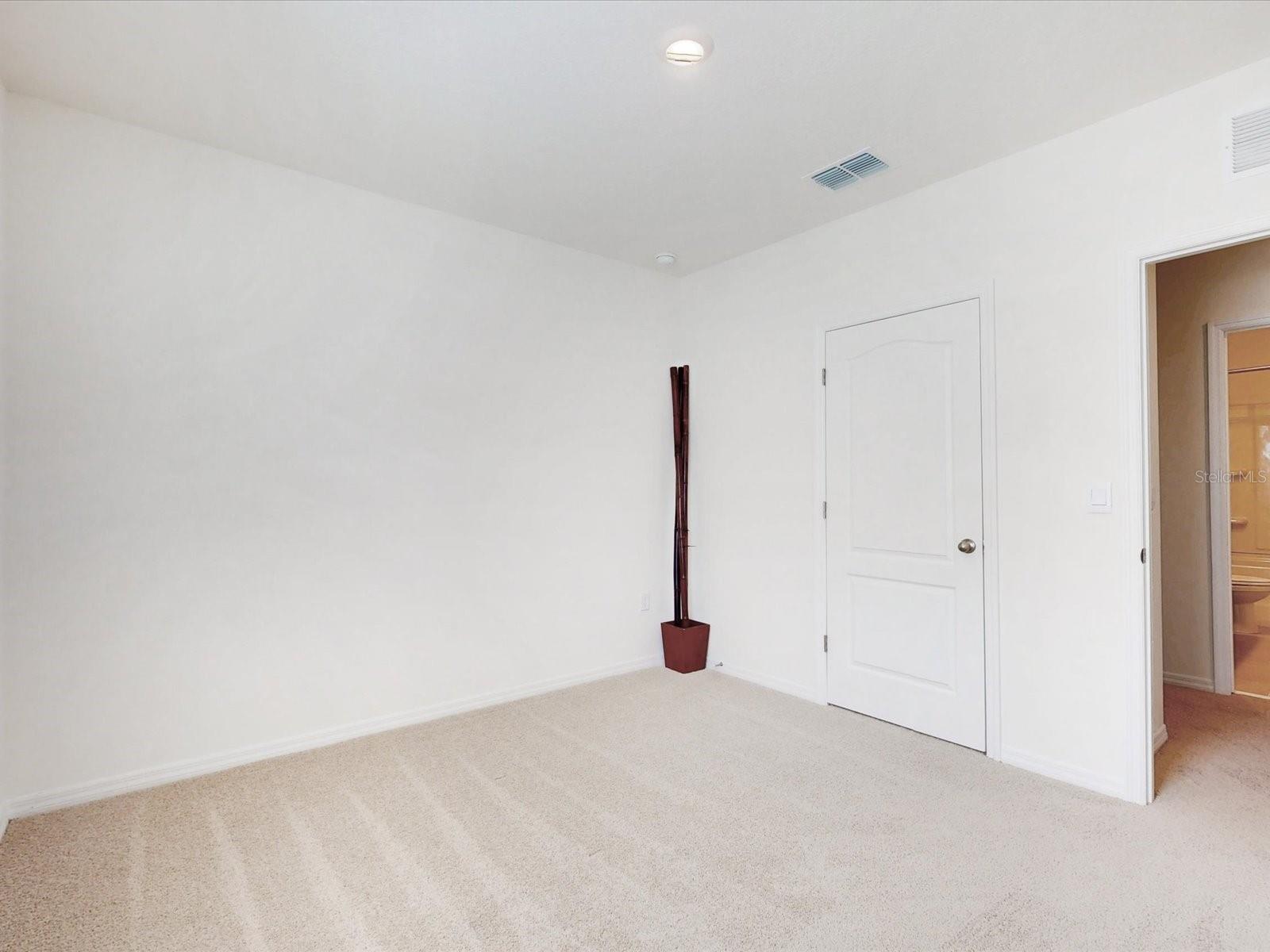 Image 30 of 43 For 931 Waterfall Boulevard