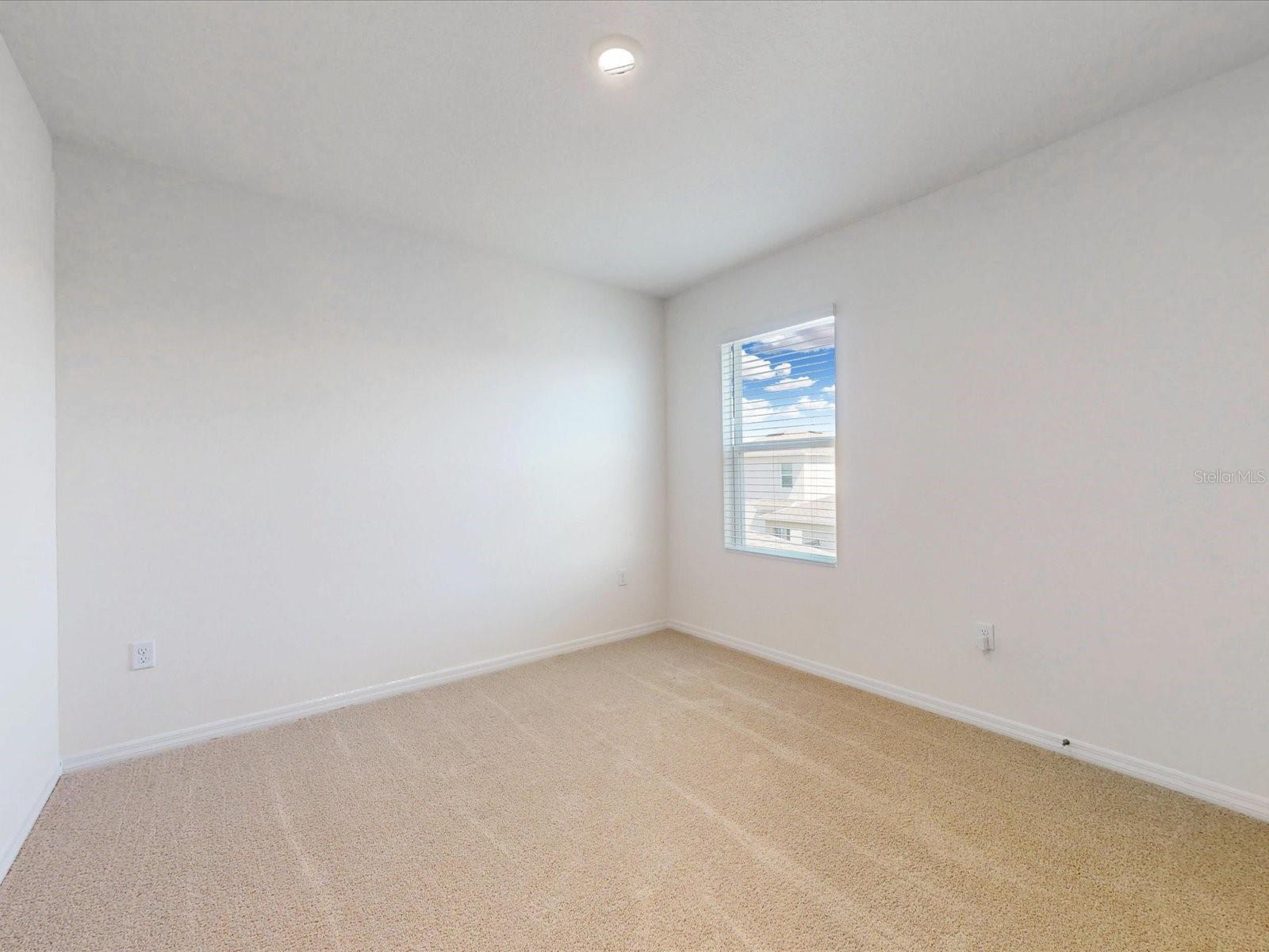 Image 33 of 43 For 931 Waterfall Boulevard