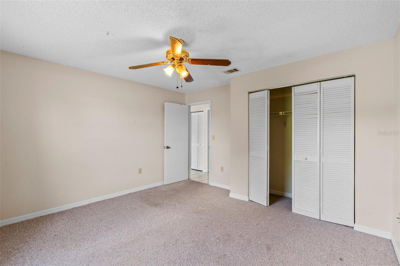Image 18 of 23 For 3395 Pineridge Circle