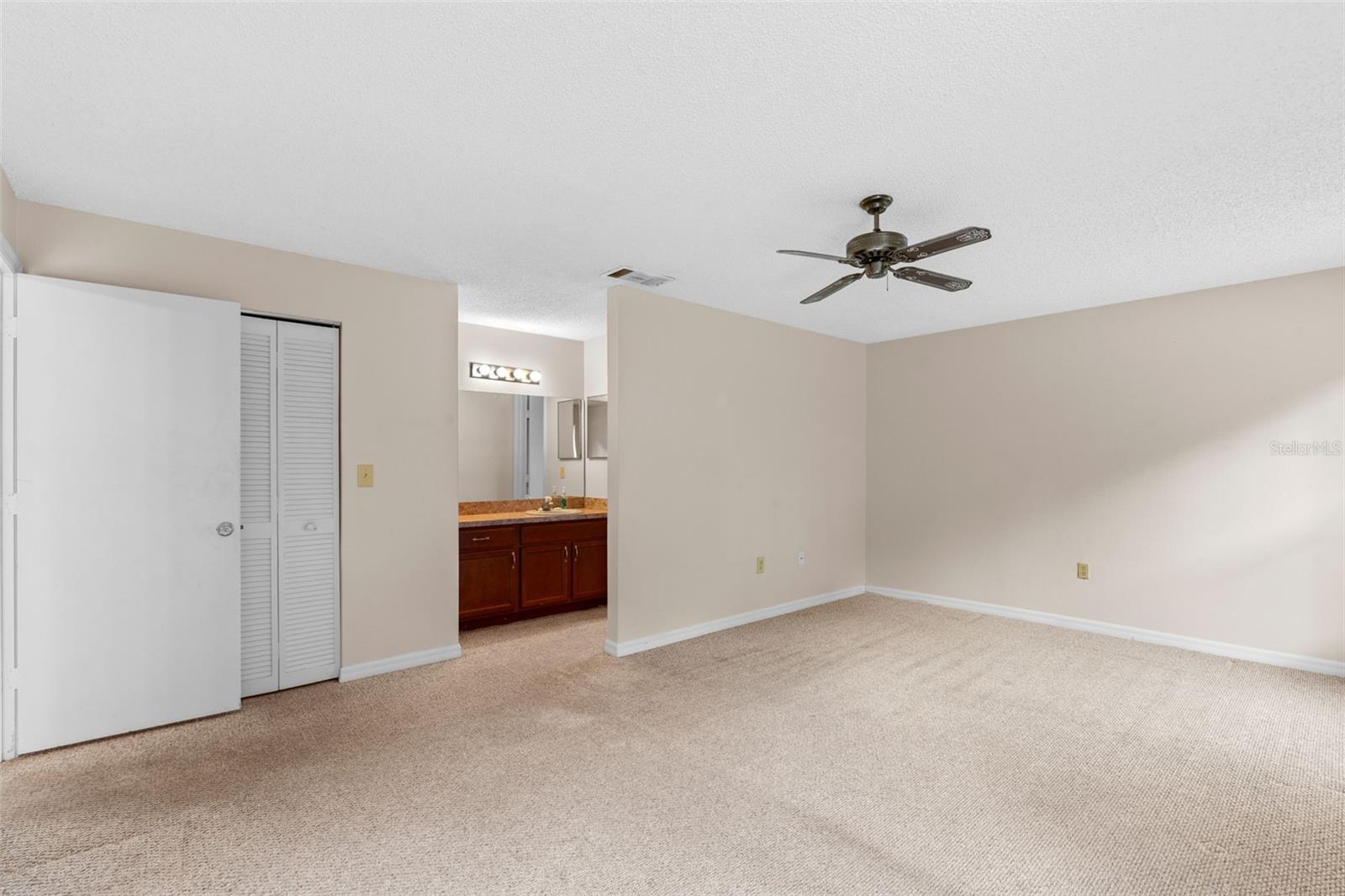 Image 9 of 23 For 3395 Pineridge Circle