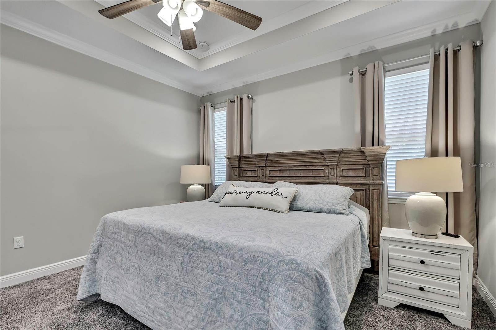 Listing photo id 15 for 9202 Satinwood Terrace