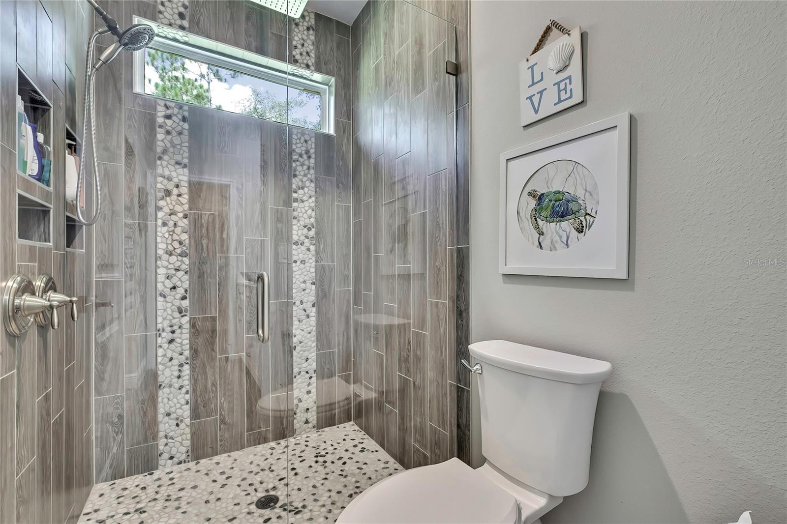 Listing photo id 20 for 9202 Satinwood Terrace
