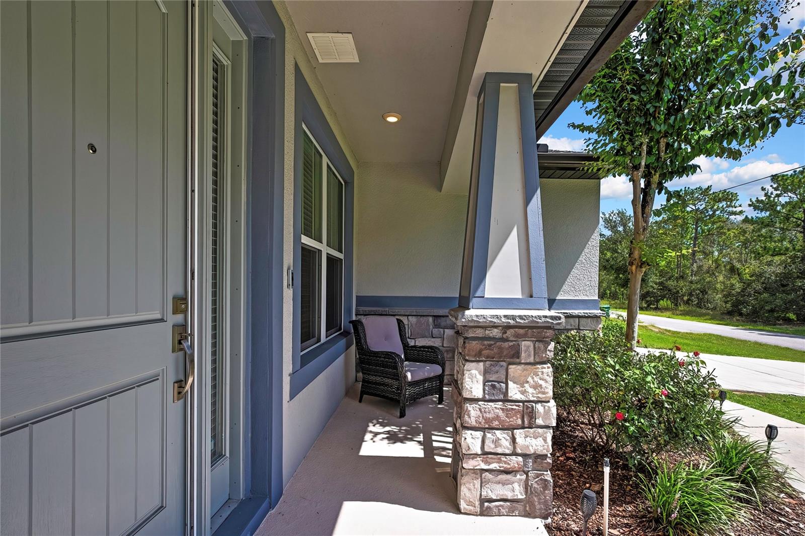 Listing photo id 34 for 9202 Satinwood Terrace