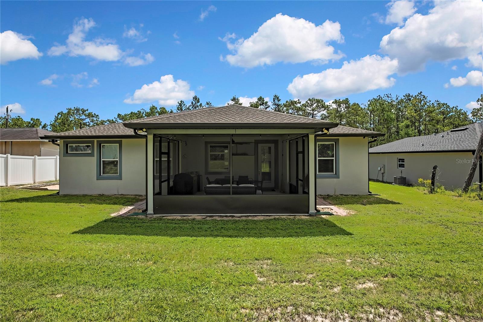 Listing photo id 40 for 9202 Satinwood Terrace